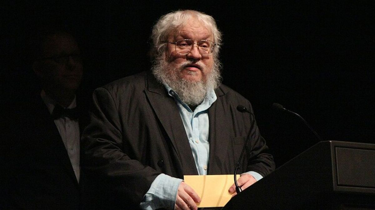 Джордж Р. Р. Мартин завършва "Песен за огън и лед"