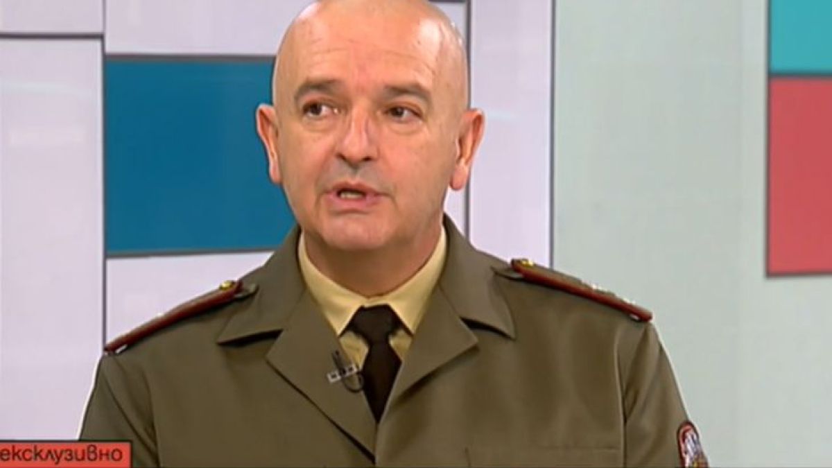 Шефът на Кризисния щаб прогнозира голям ръст на болните от коронавирус в близките дни 