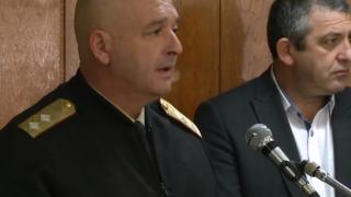 Ген. Мутафчийски разкри защо Борисов се топли на малко радиаторче в кабинета си