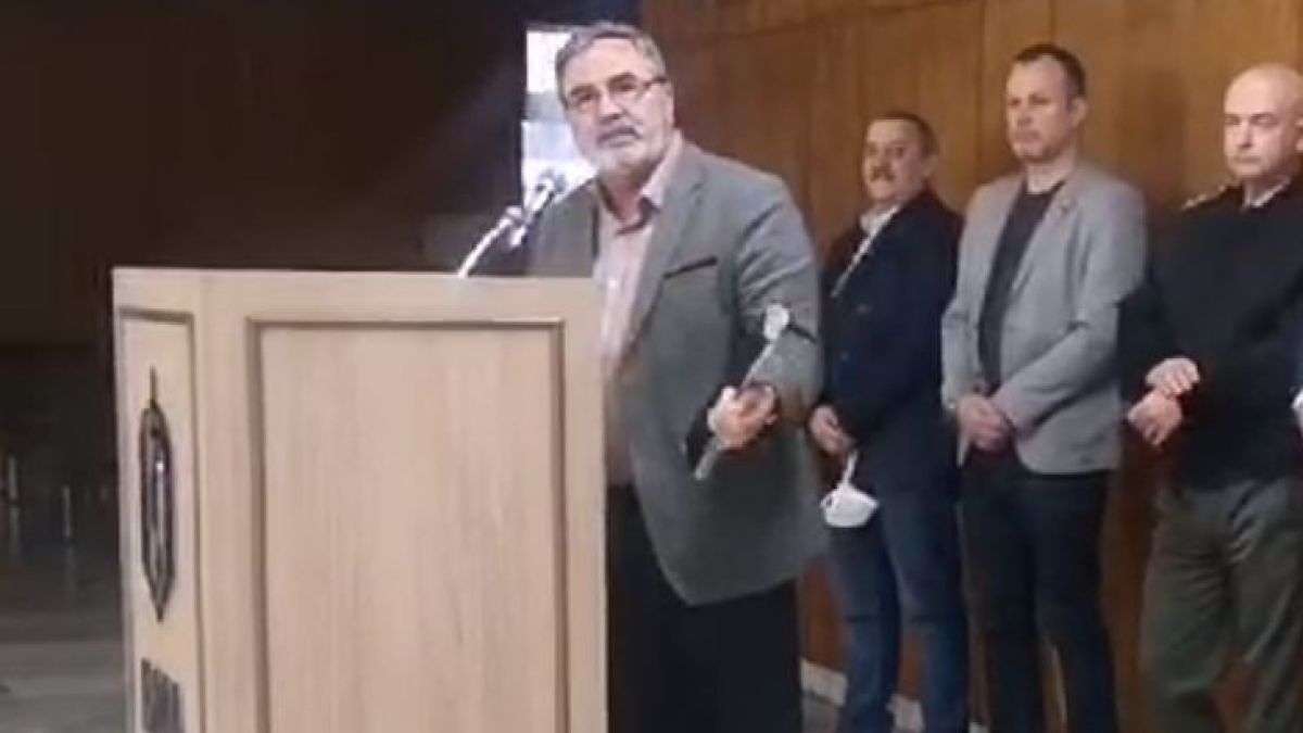 Ангел Кунчев се изнерви и разкри за шокиращ случай с бърз тест в Бургас