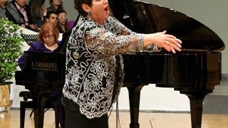 Кошмар! Известна българка почина в САЩ от коронавирус СНИМКА