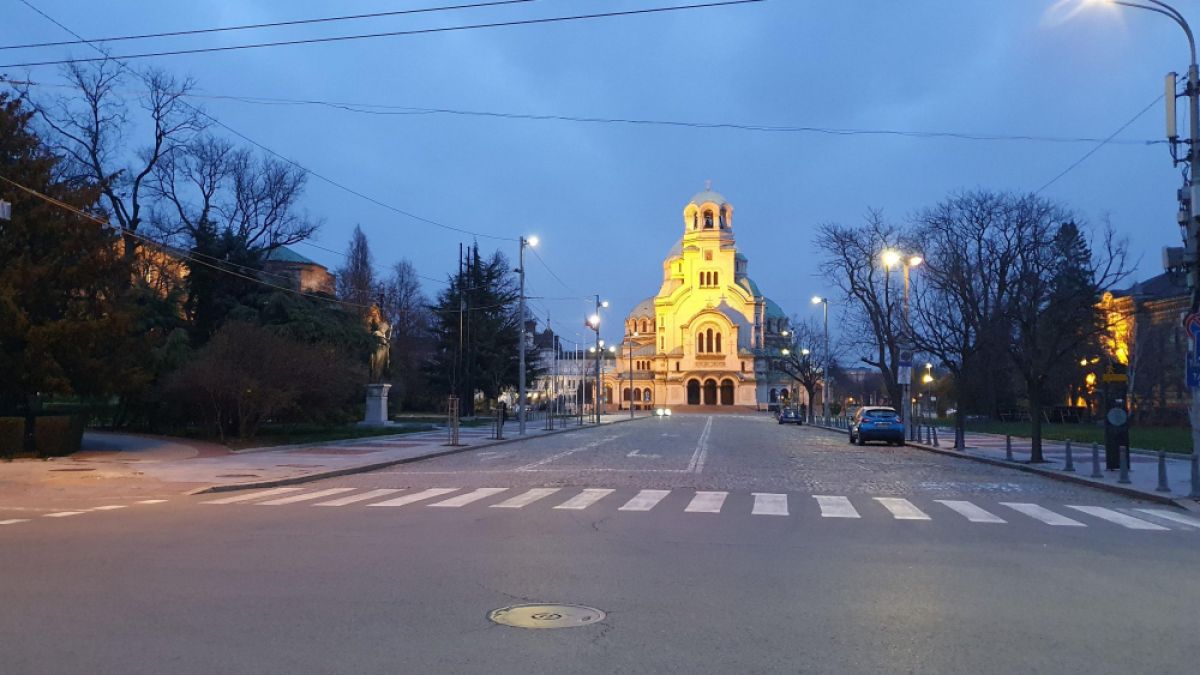 Такова чудо в София едва ли някой някога е виждал в петък вечер СНИМКИ