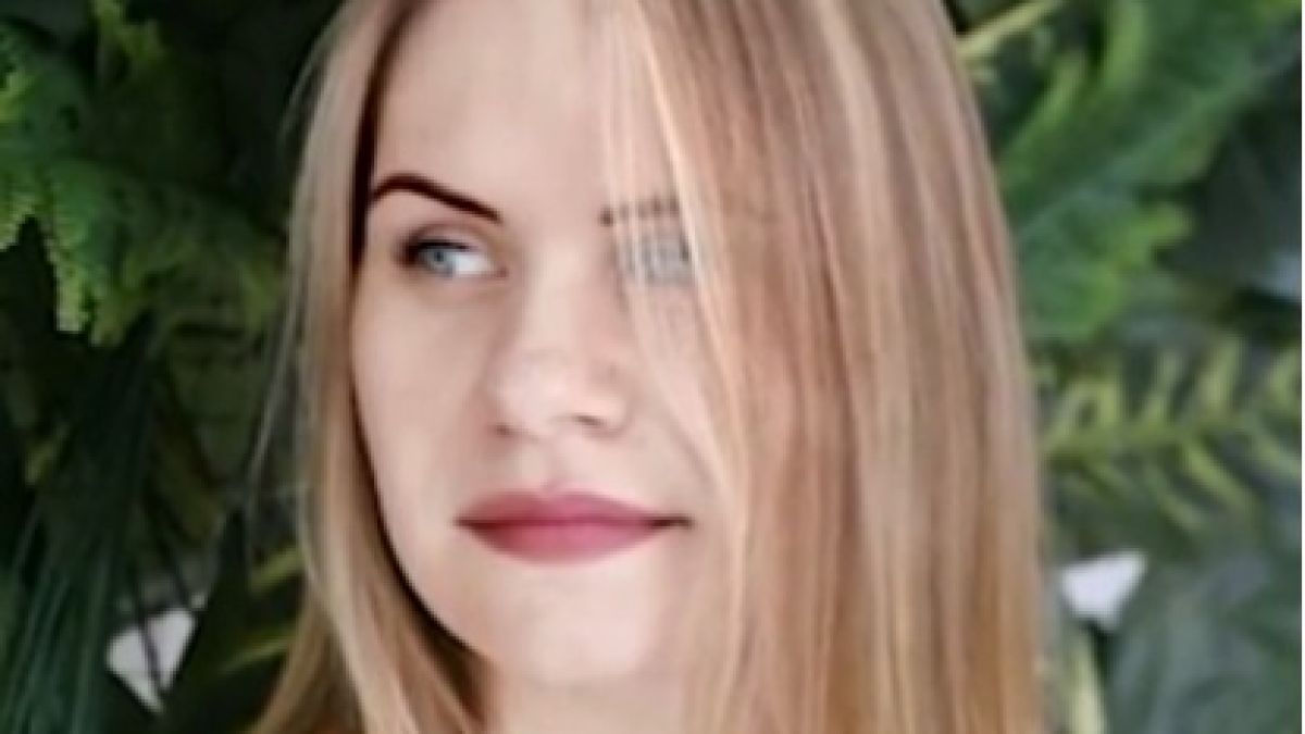 Мъж смаза 9 пъти с кола бившата си, защото не се... ВИДЕО