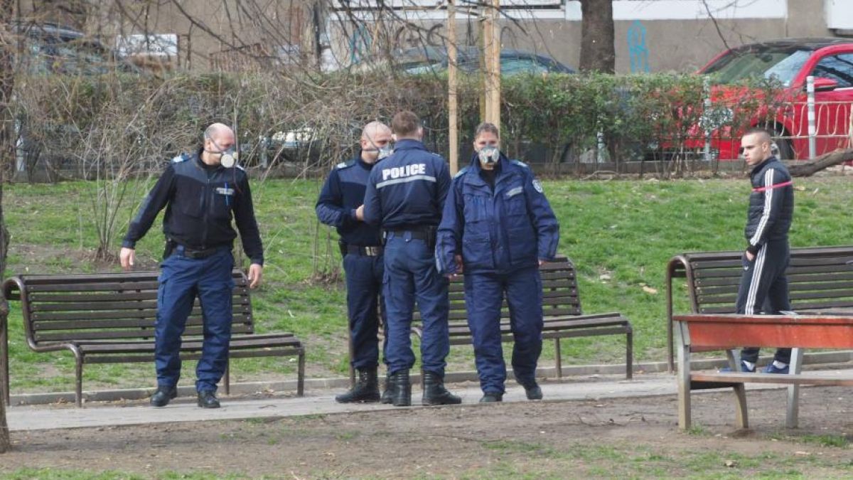 Няма мърдане: Перник въвежда още строги К-19 мерки