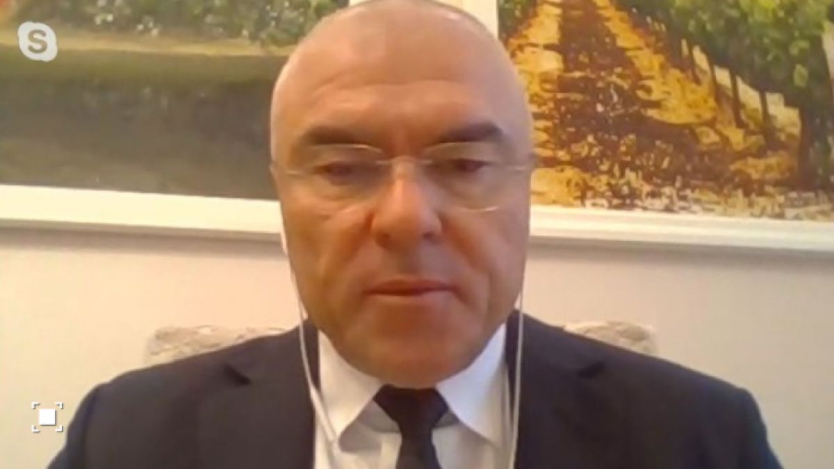 Марешки: Не знам как ще работи държавата, ако се окаже, че 100 депутати са заразени