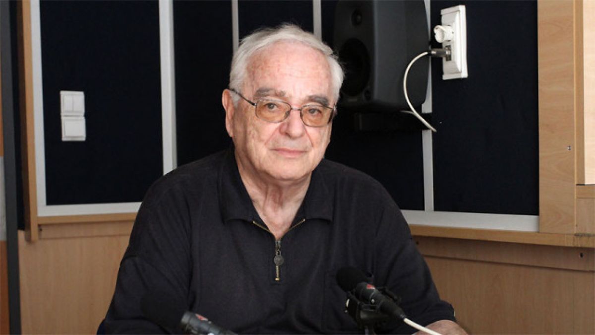 Акад. Гълъбов посочи кой и кога ще ликвидира COVID-19 