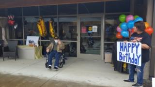 Това е най-възрастният човек в света, преборил коронавируса ВИДЕО 