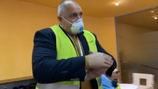 Борисов с маска се пусна НА ЖИВО от Смолян, за да... 