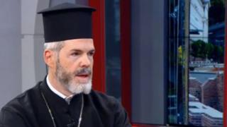Църквата: Останете в домовете си за празниците
