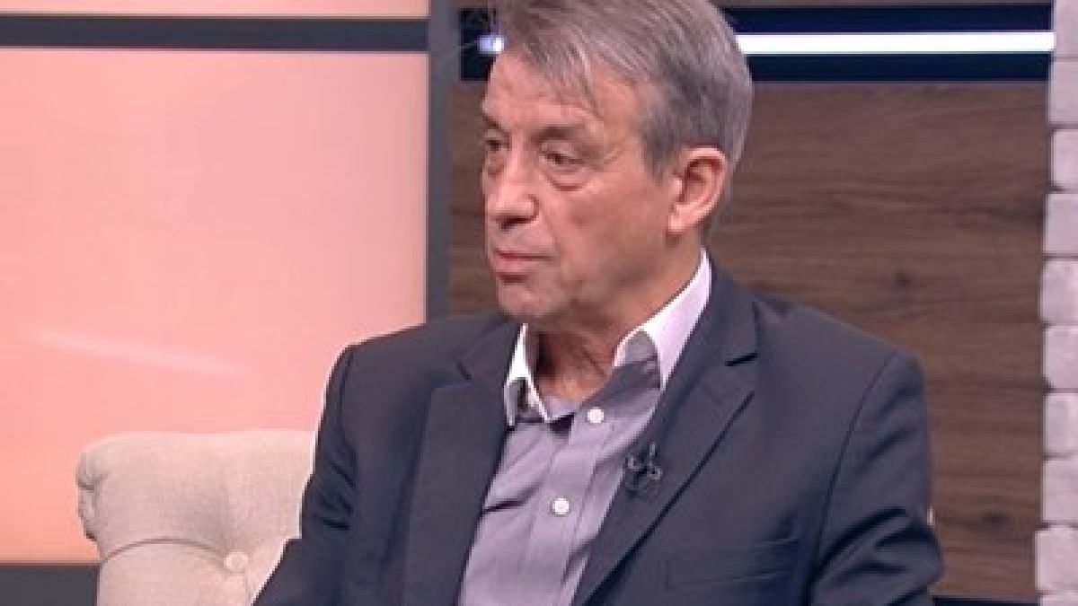 Проф. Костов: Не ме питайте как казах на Борисов за...