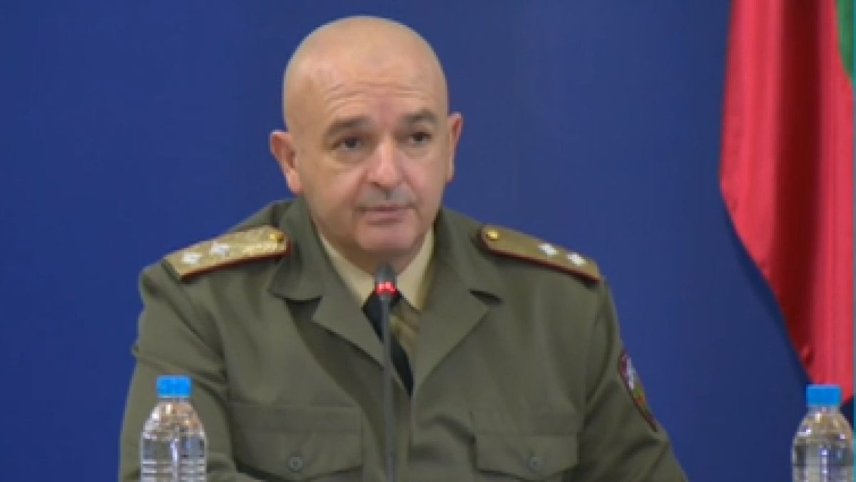 Томислав Дончев отговори на президента с препоръка да се смири и да си гледа работата