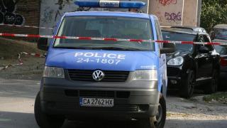 Издирват двама агресивни бандити в София
