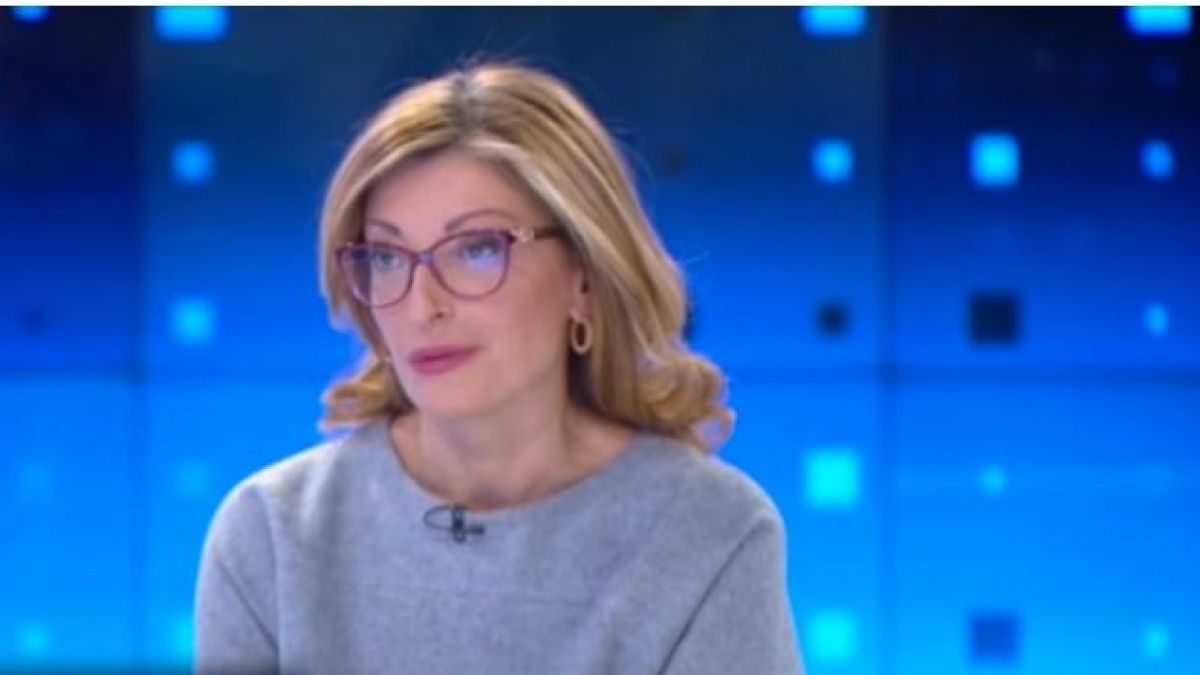 Екатерина Захариева: Първите дни бяха кошмарни