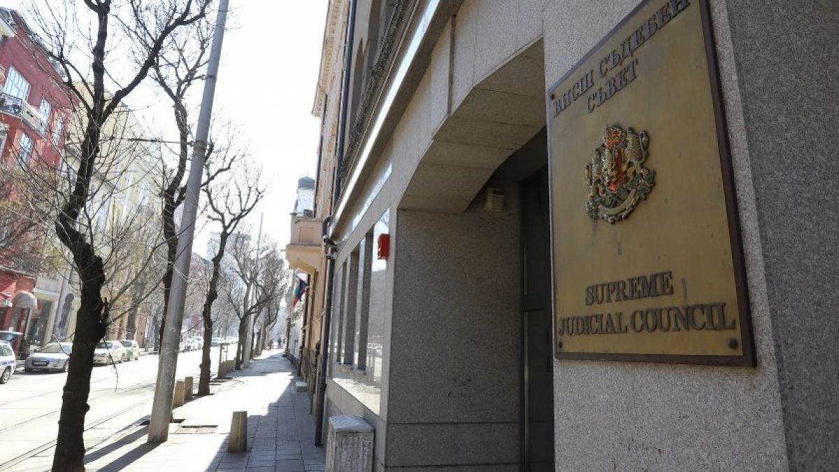 В системата за случайно разпределение на дела са открити слабости, които могат да доведат до манипулация на данни