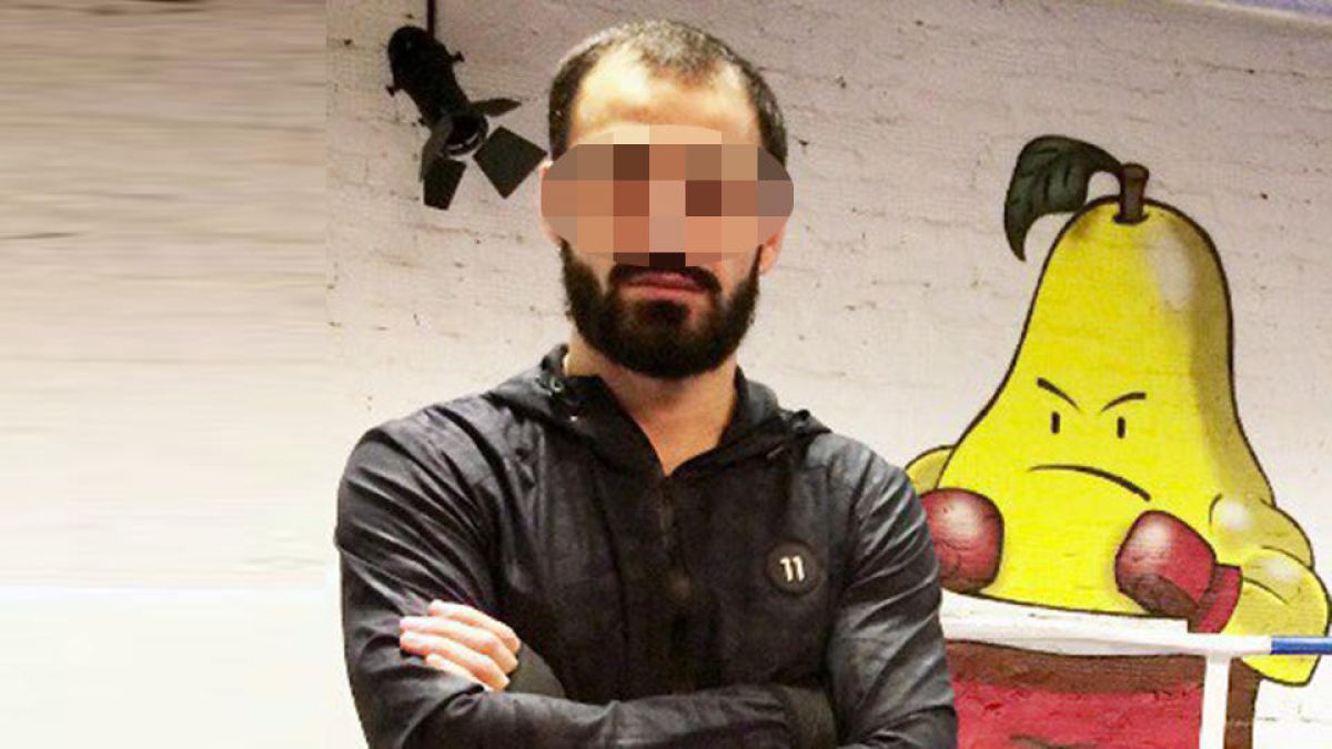 Психар държа сестра си и децата й за заложници и поиска от тях ... ВИДЕО