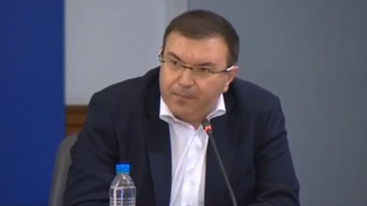 Шефът на Александровска болница заговори за чували с трупове заради COVID-19 