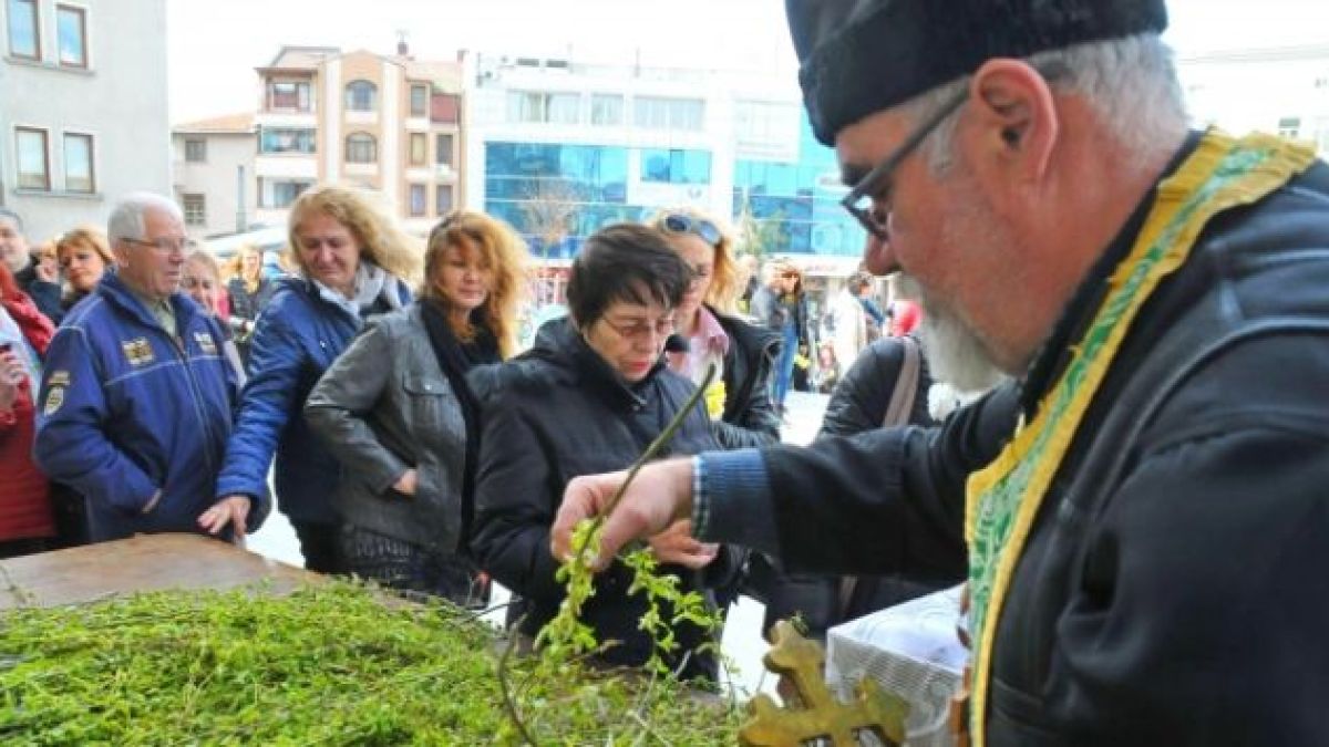 Това се случва за пръв път в историята на Българската православна църква