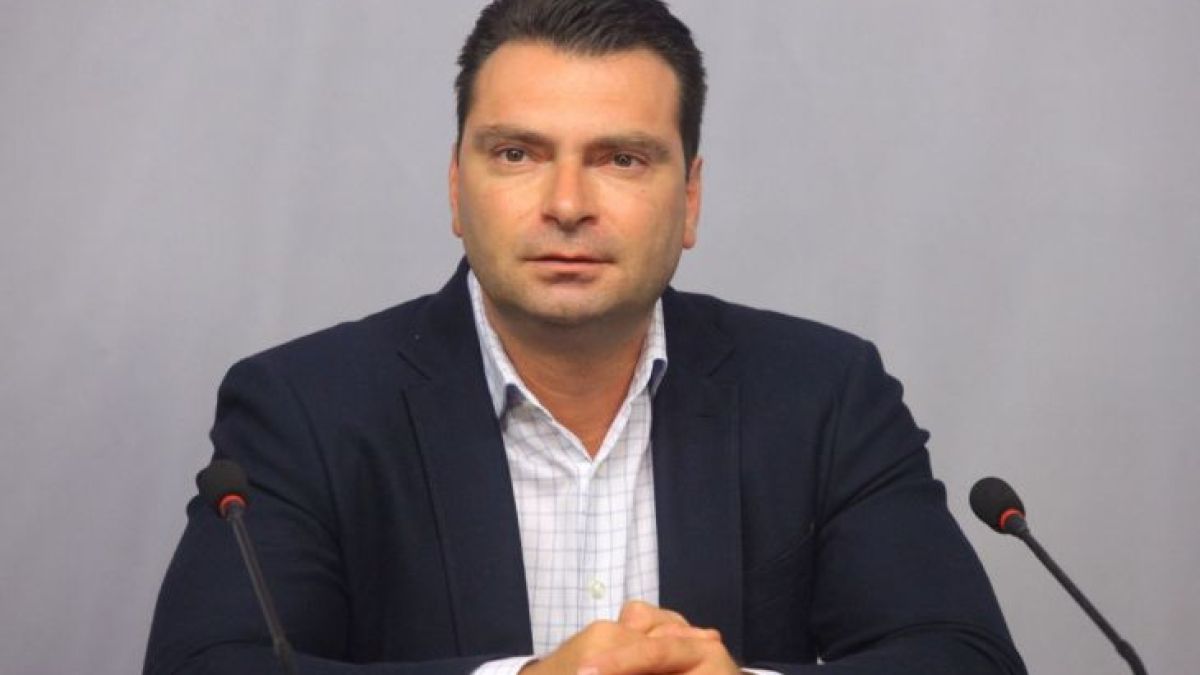 Шефът на БСП-София скочи остро срещу някои ограничения от властта