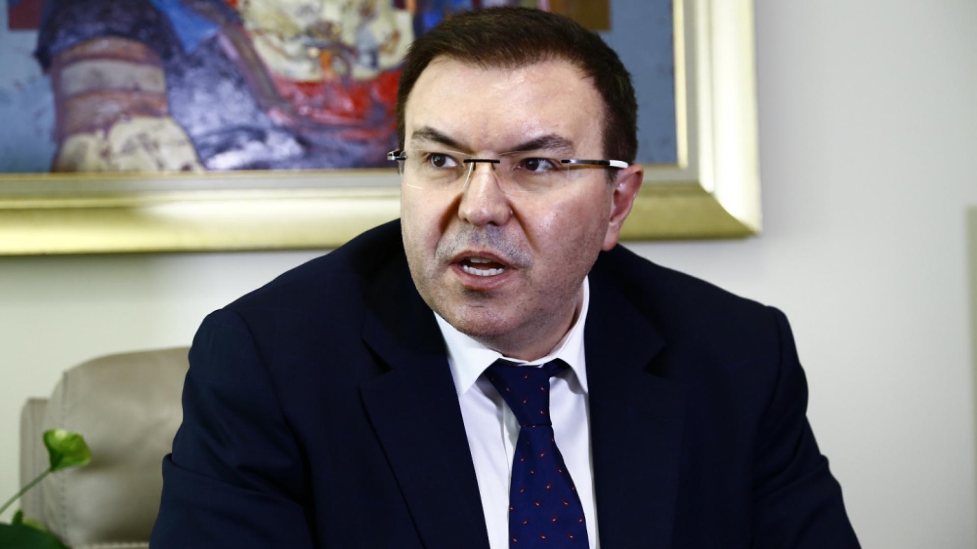 Проф. Костадин Ангелов: Най-големият дарител на "Александровска" е Делян Пеевски