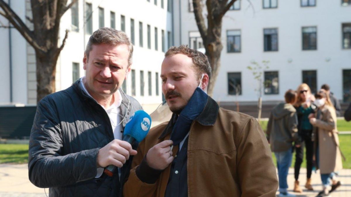 „Откраднат живот“ с благодарност към медиците