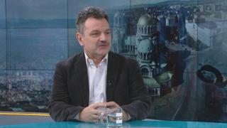 Пулмологът Симидчиев обясни как да действаме, ако наш близък има коронавирус