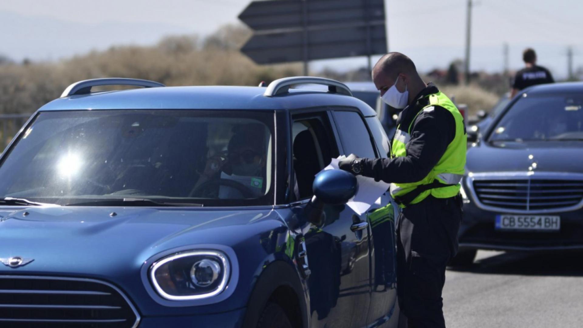 София пламти от коронавирус, а хиляди се юрнаха на път! На АМ "Хемус" е ад СНИМКИ 