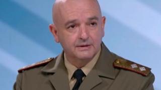 Ген. Мутафчийски заговори за притеснително „фамилно заразяване“ с COVID-19