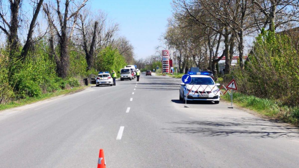 Пловдивчани показаха на софиянци как трябва да спазват карантината СНИМКИ 