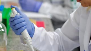 "Фаза 3" е в действие: Лекуват COVID-19 с медикамент на Gilead Sciences