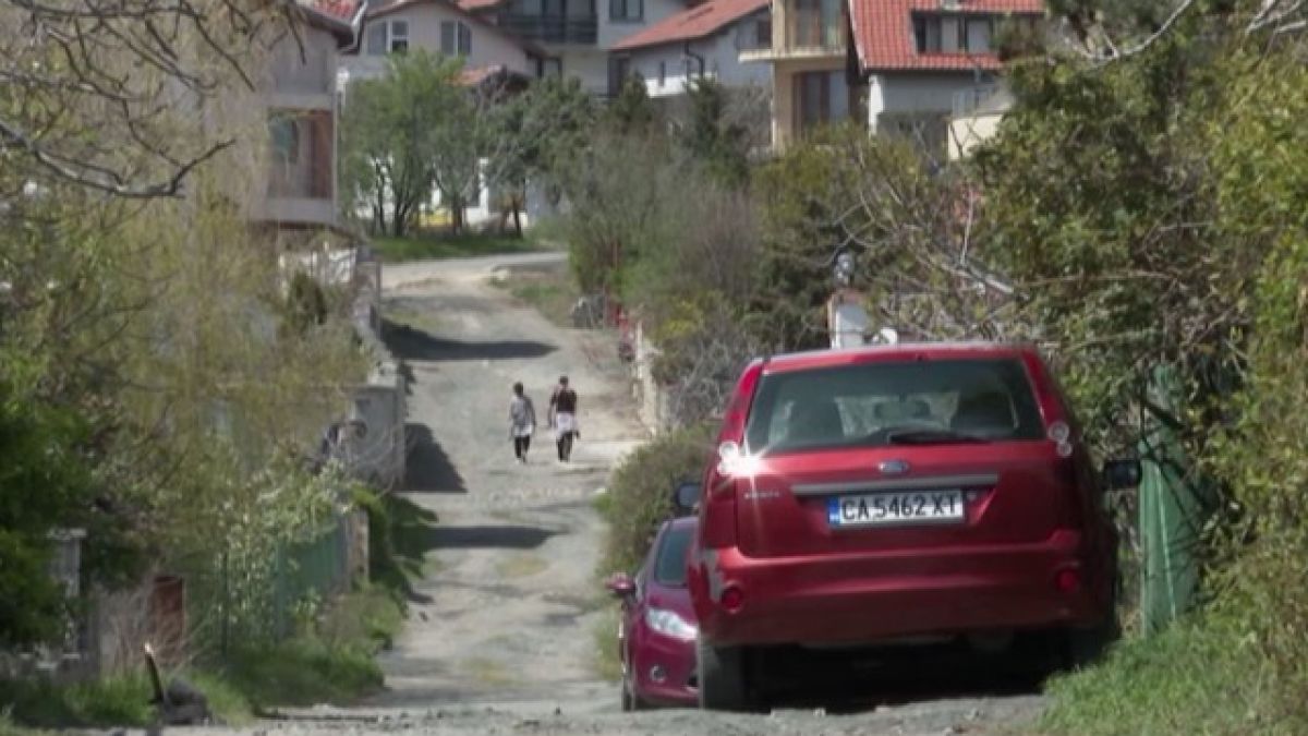 Страшна бомба цъка по морето, местните на нокти заради коронавируса