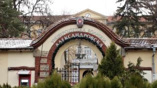 Лекари от Аленсадровска показаха болката зад защитните костюми СНИМКИ 