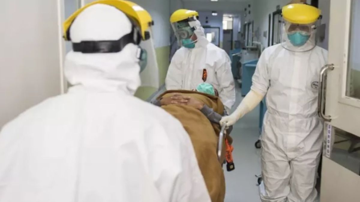 Нови данни: Оповестиха плашеща тендеция за броя на заразените с COVID-19 у нас