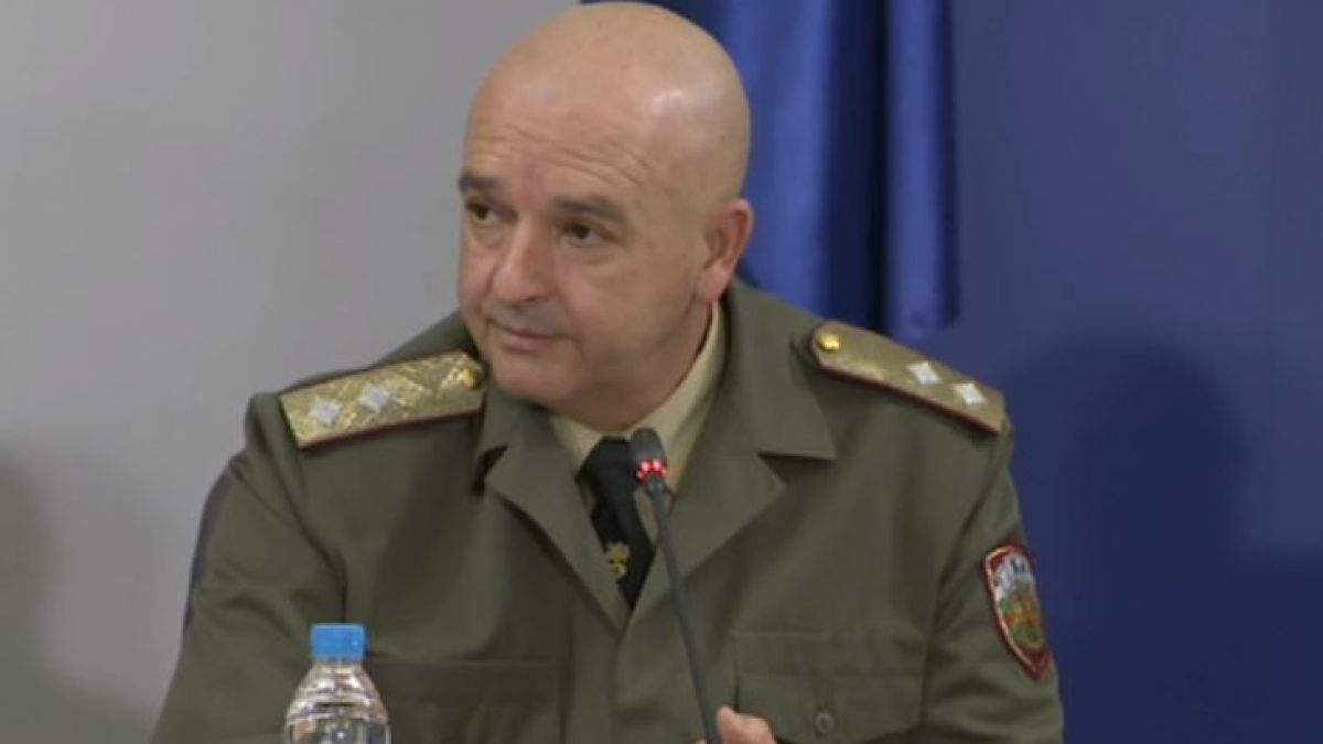 Шефът на ВМА обяви кое е първото ограничение, което ще падне, но попари софиянци