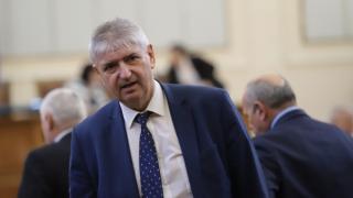 Лъчезар Иванов пред БЛИЦ: Корнелия Нинова ми отмъщава!