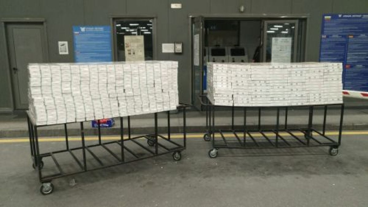 Митничари се хванаха за главата от откритото в два хладилни камиона на "Капитан Андреево" СНИМКИ