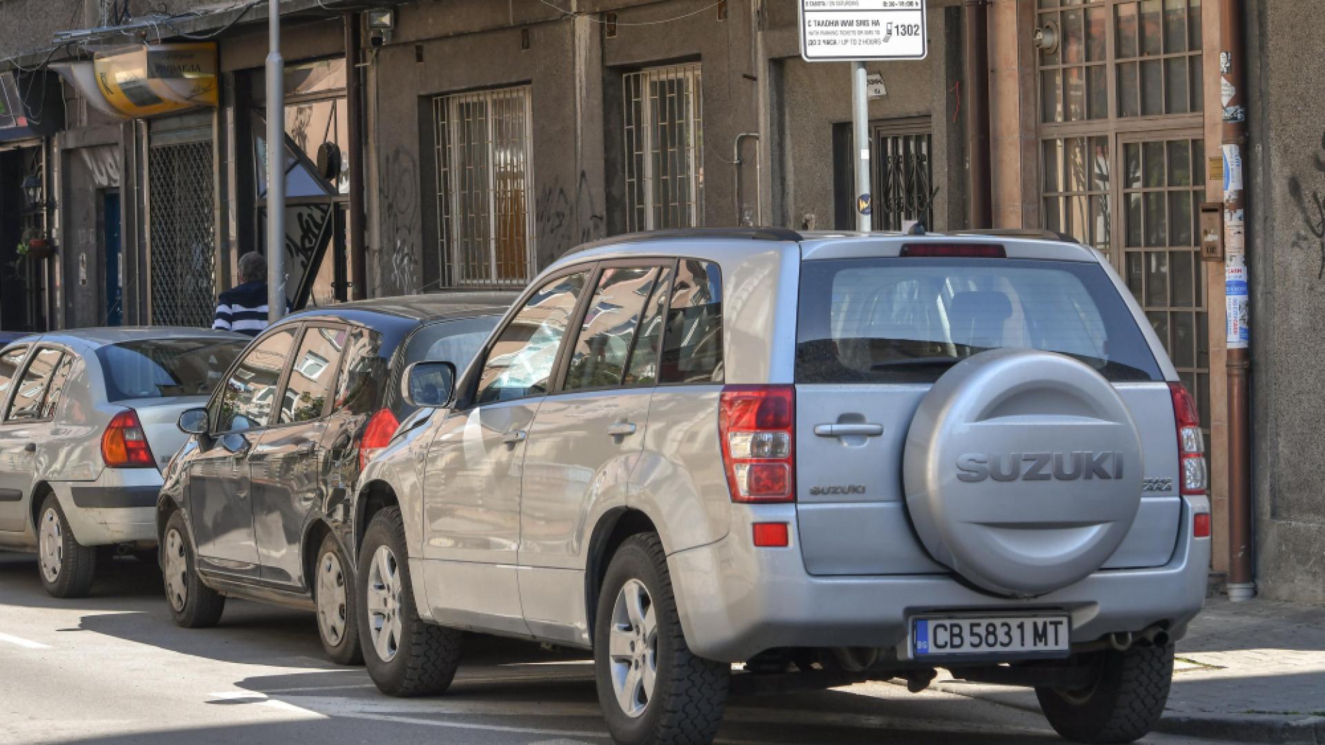 Ад в центъра на София насред коронавируса СНИМКИ