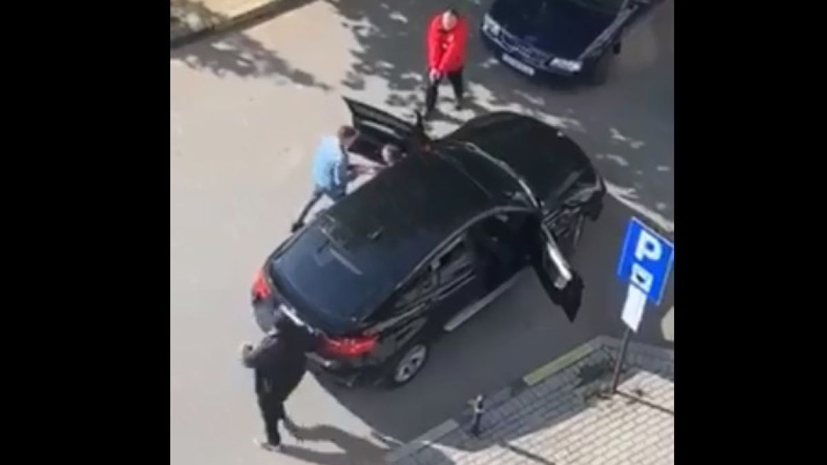Стрелба посред бял ден в Тетово по време на арест ВИДЕО