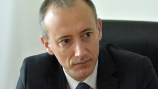 Министър Вълчев си каза тежката дума за връщането на децата в училищата