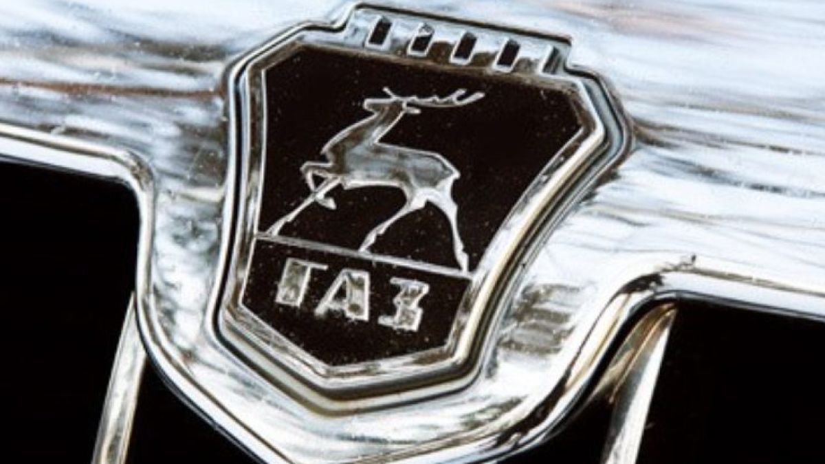 Всички се страхуват от тази Волга с V8 и чудовищна мощност ВИДЕО 