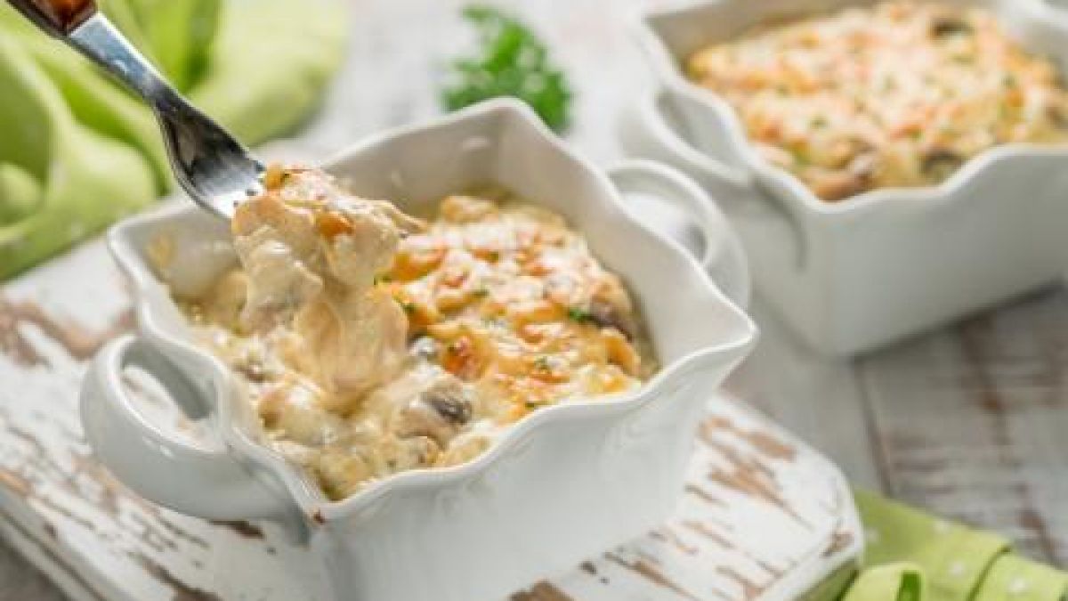 Нереална вкусотия: Сочно пилешко с топено сирене