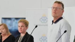 Кой е мнимият служител, който решава съдбата на Швеция СНИМКИ