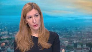 Ангелкова каза основателни ли са исканията за оставката й