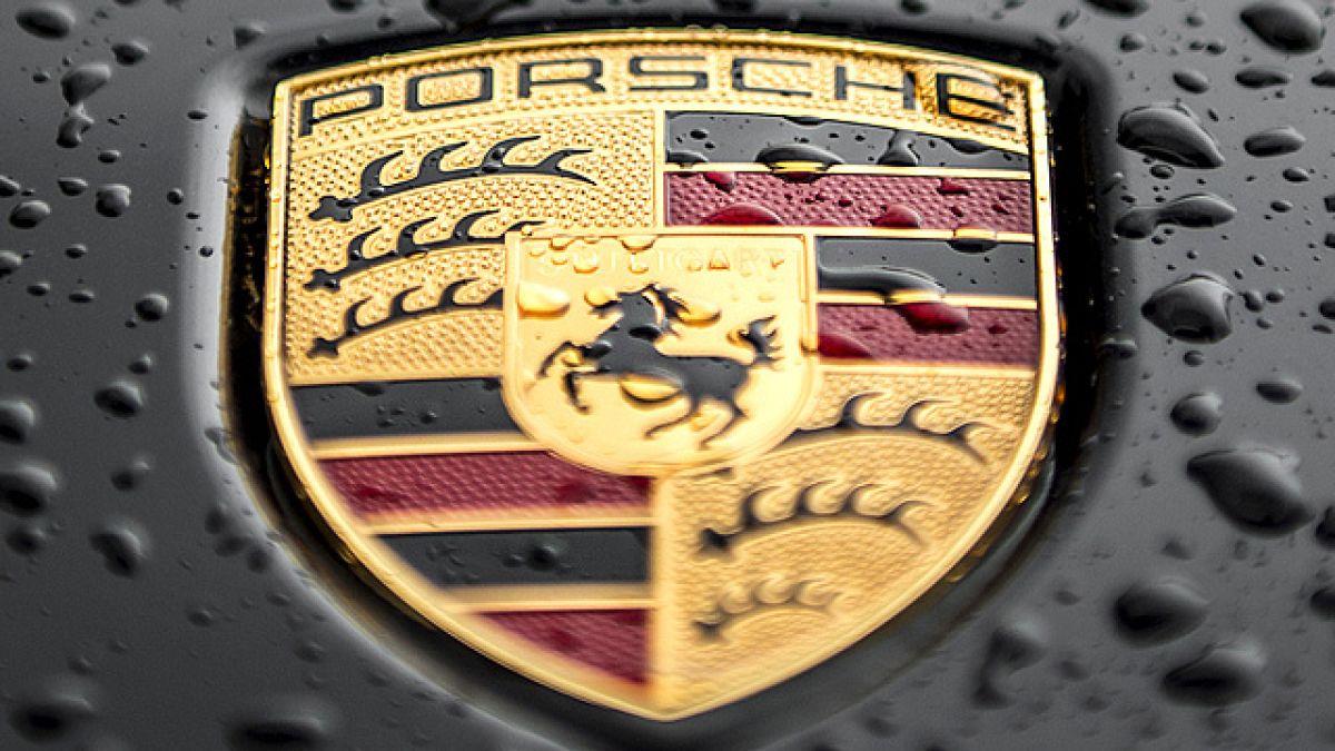 Продава се уникално Porsche, на което се е возил Vanilla Ice СНИМКИ