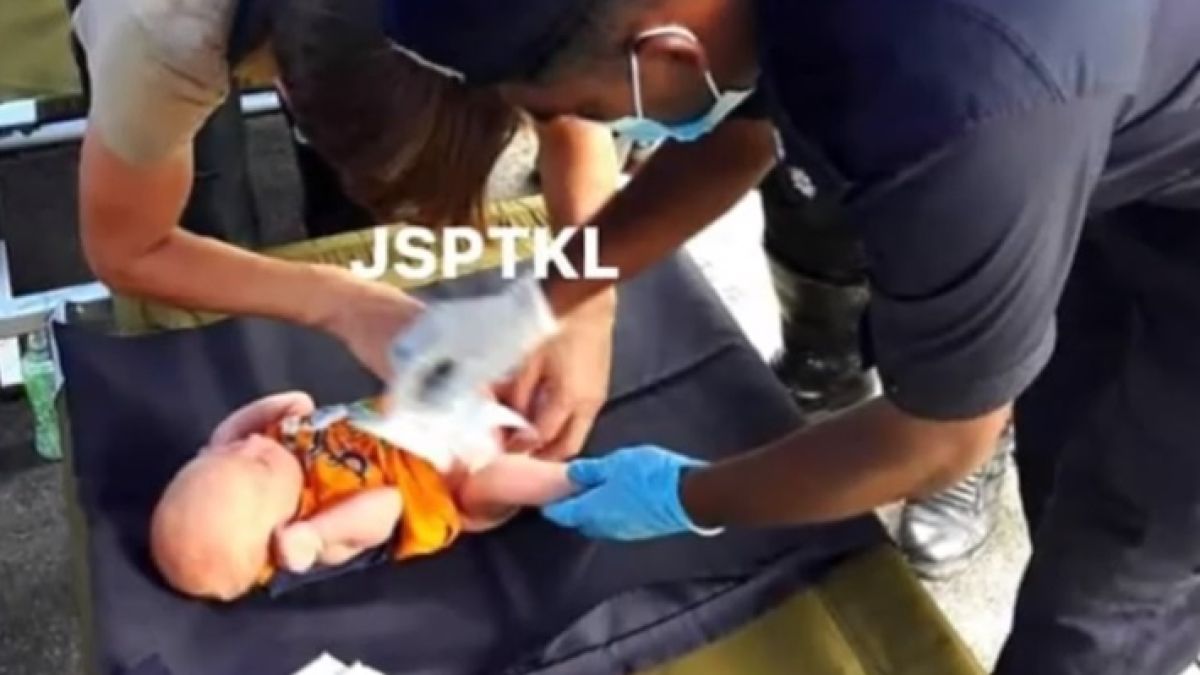 Никой не й помогна: Закъсала заради К-19 туристка роди на улицата