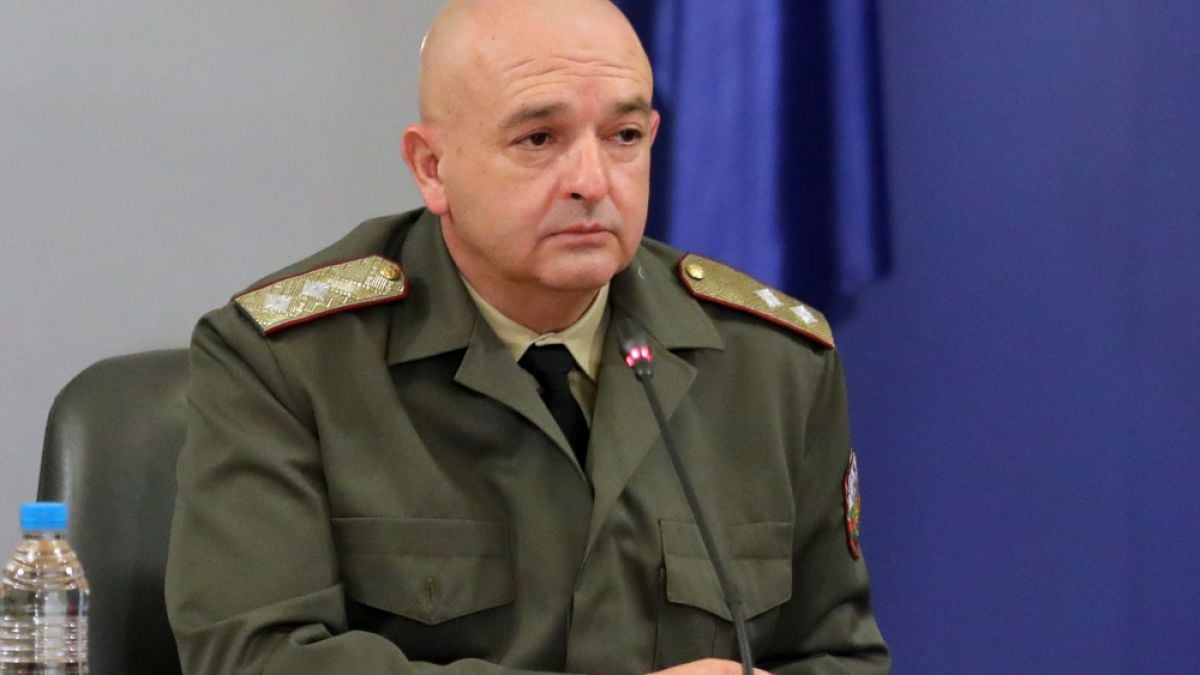 Ген. Мутафчийски с важни новини за здравето на всички! БЛИЦ TV