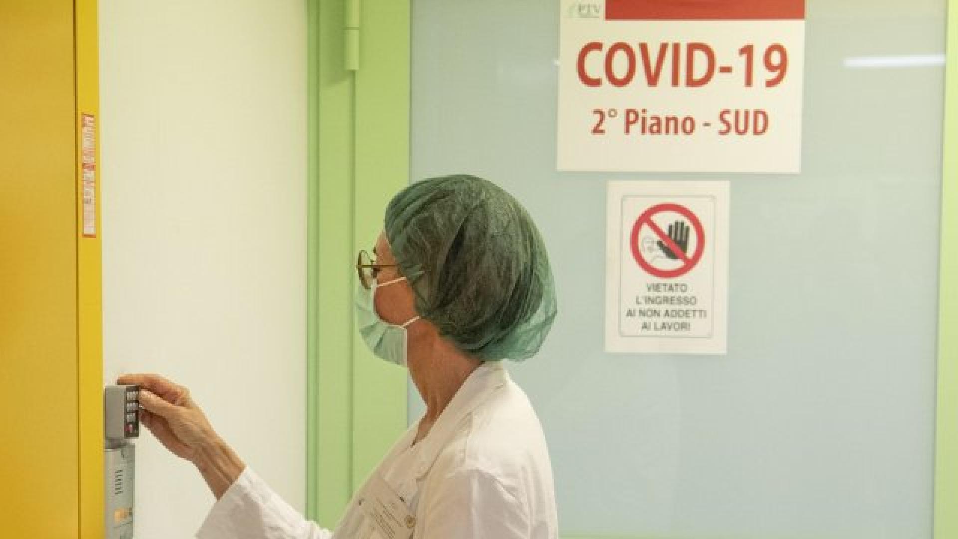 Жена зарази 71 съседи за 60 секунди с К-19