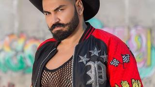 Азис си купи лъскав звяр, цената е космическа Снимка