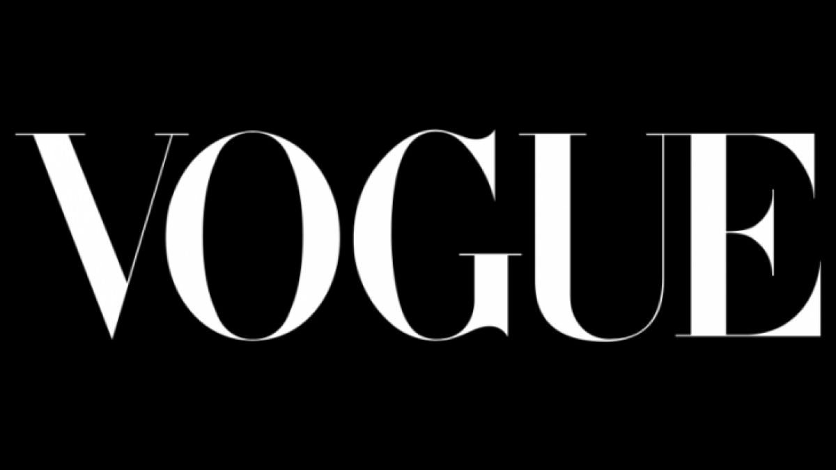 За пръв път! Vogue сложи на корицата си...