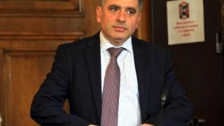 Министър Кирилов разкри какви ще са правата ни при карантина 