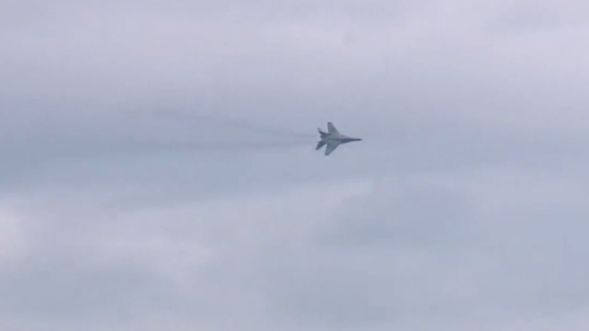 Вижте мощта на Военновъздушните сили на България ВИДЕО